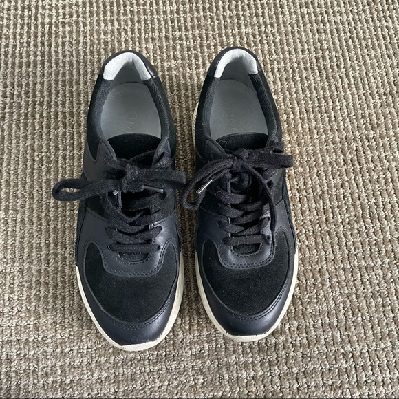 Everlane The Trainer Leather Sneaker in Black - Picture 2 of 7
